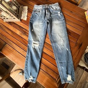 High rise ripped jeans